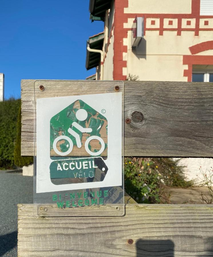 Comme une évidence maison d'hotes Saint-Vincent-sur-Jard Extérieur photo